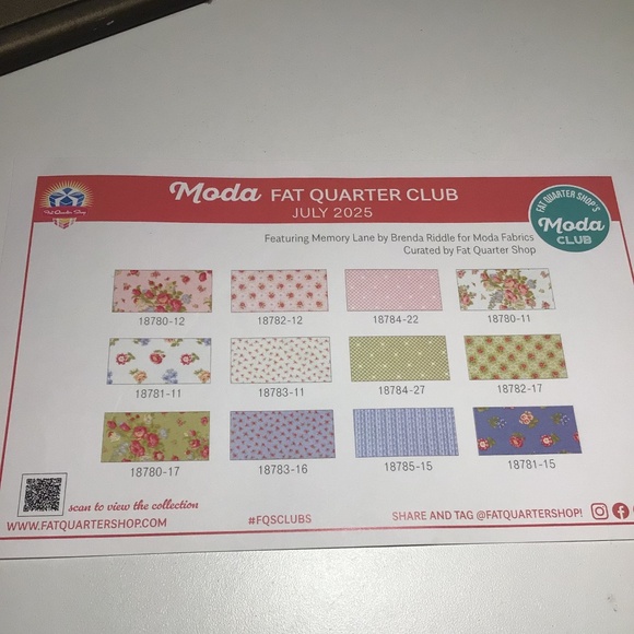 Moda Fat Quarter Bundle - 12 Fat Quarters of beautiful quilting quality cottons - Picture 14 of 14